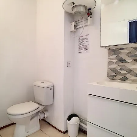 Cotier Renove Climatise Avec Parking Prive, Carnon, Amenage Pour 3 Pers - Fr-1-715-23 Apartament